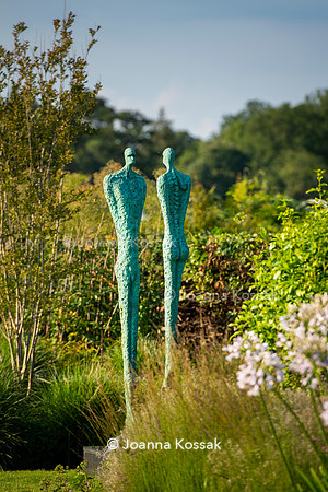 Sculptor: ​​​​​​​Michael Speller