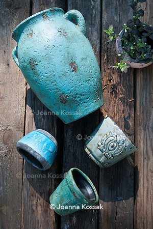 Flowerpots / Feature