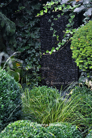 Modern style of water wall