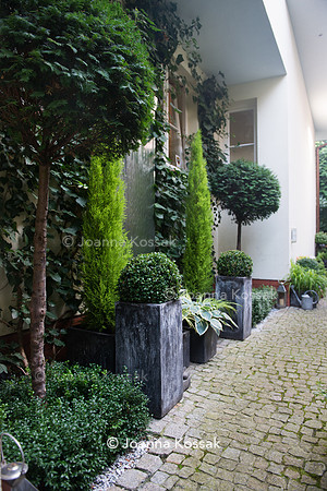 Modern metal water wall