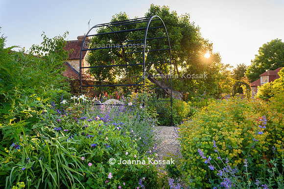 Old Vicarage, Designer Kate Smith, All Photos © Joanna Kossak