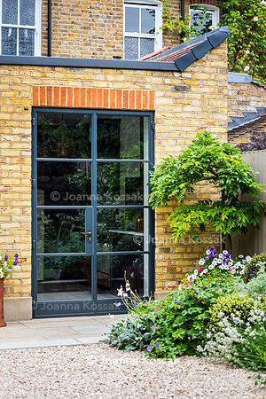 Wimbledon Garden. Designed by Tony Woods/ Garden Club London, All Photos © Joanna Kossak