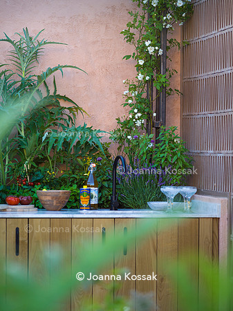 Hamptons Mediterranean Garden