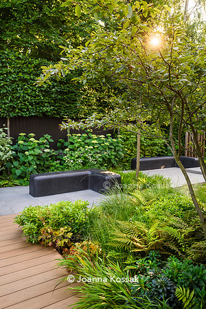 Edge Hill garden. Designer Tom Howard. All Photos © Joanna Kossak