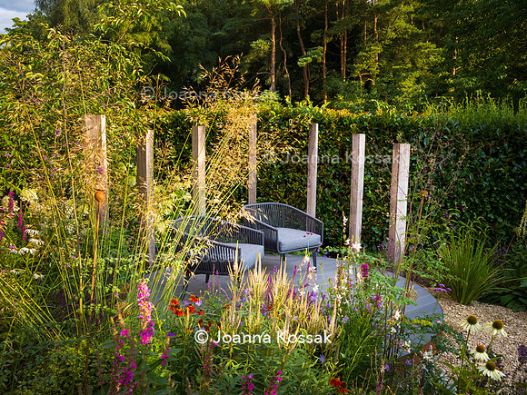 Designer: Christine Wilford MSGD/ Green Arden Design. All photos ©Joanna Kossak
