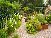 Designer: Christine Wilford MSGD/ Green Arden Design. All photos ©Joanna Kossak