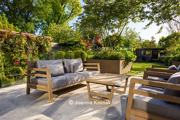 Designer Tony Woods, Qian Gao/ Garden Club London All photos ©Joanna Kossak