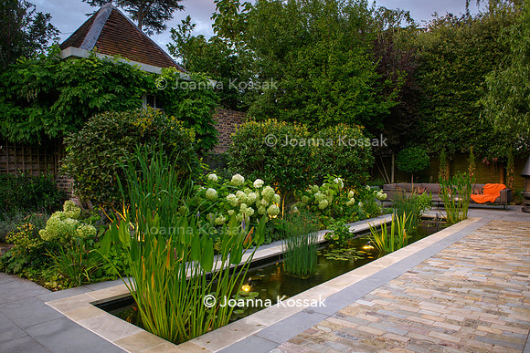 Roehampton garden, Designer Formosa Landscapes/ Neal Harrington All Photos © Joanna Kossak