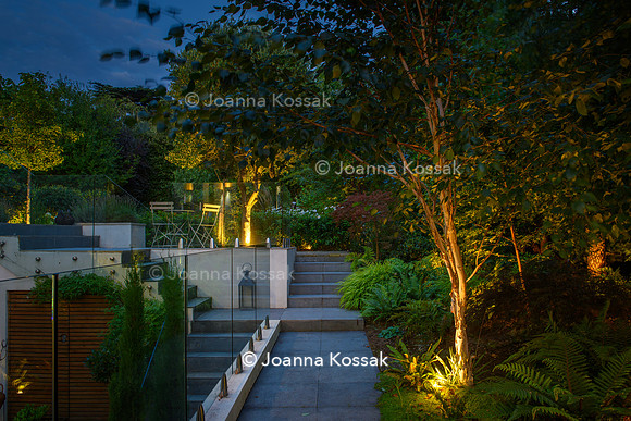 Roehampton garden, Designer Formosa Landscapes/ Neal Harrington All Photos © Joanna Kossak