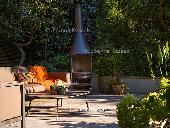 Roehampton garden, Designer Formosa Landscapes/ Neal Harrington All Photos © Joanna Kossak