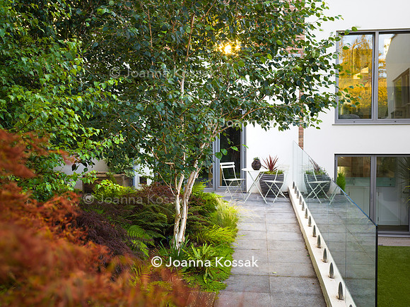 Roehampton garden, Designer Formosa Landscapes/ Neal Harrington All Photos © Joanna Kossak