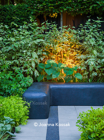 Edge Hill garden. Designer Tom Howard. All Photos © Joanna Kossak