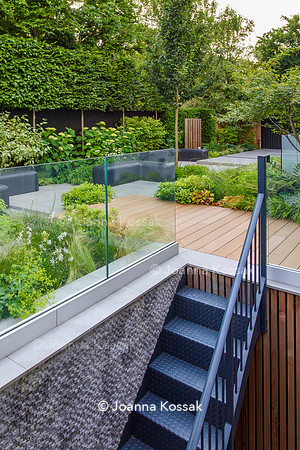 Edge Hill garden. Designer Tom Howard. All Photos © Joanna Kossak