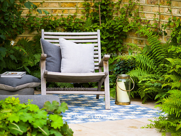 Melody Rd garden. Designed by Harrington Potter/ Chris Harrington All Photos © Joanna Kossak