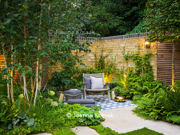 Melody Rd garden. Designed by Harrington Potter/ Chris Harrington All Photos © Joanna Kossak