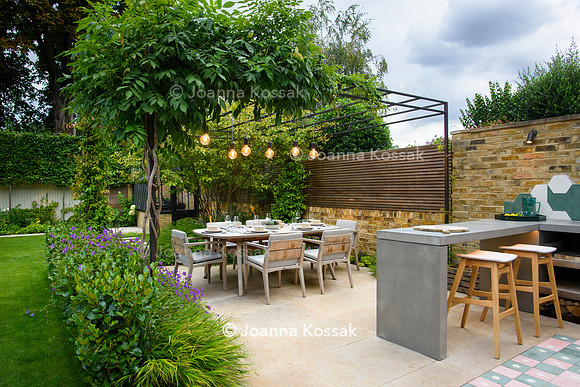 Melody Rd garden. Designed by Harrington Potter/ Chris Harrington All Photos © Joanna Kossak