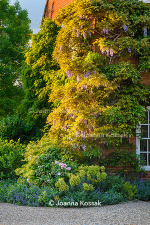 Old Vicarage, Designer Kate Smith, All Photos © Joanna Kossak