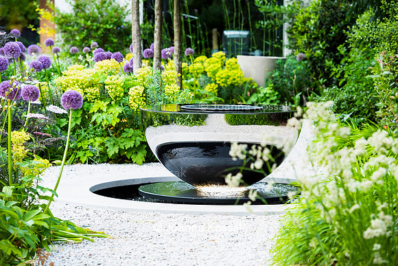 Richmond Garden. Designed by Virginie Vallee, Square Garden Design. All Photos © Joanna Kossak