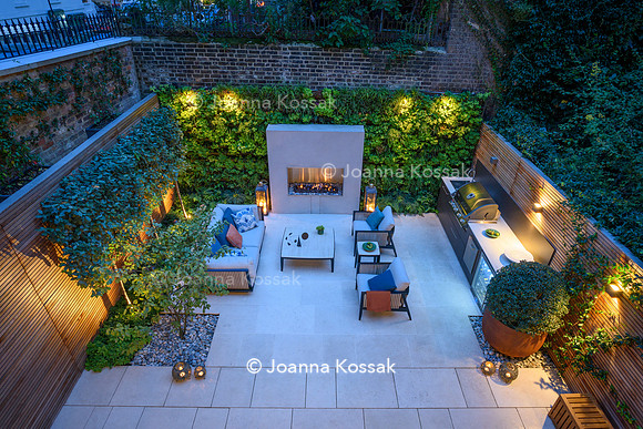 Vicarage Gardens, Designer Maitanne Hunt All Photos © Joanna Kossak