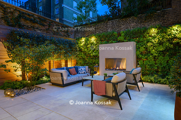 Vicarage Gardens, Designer Maitanne Hunt All Photos © Joanna Kossak