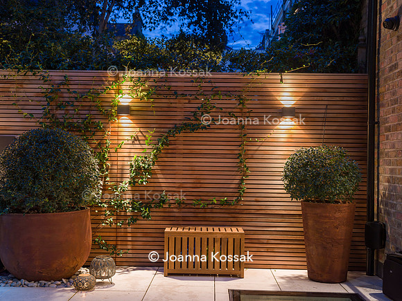 Vicarage Gardens, Designer Maitanne Hunt All Photos © Joanna Kossak