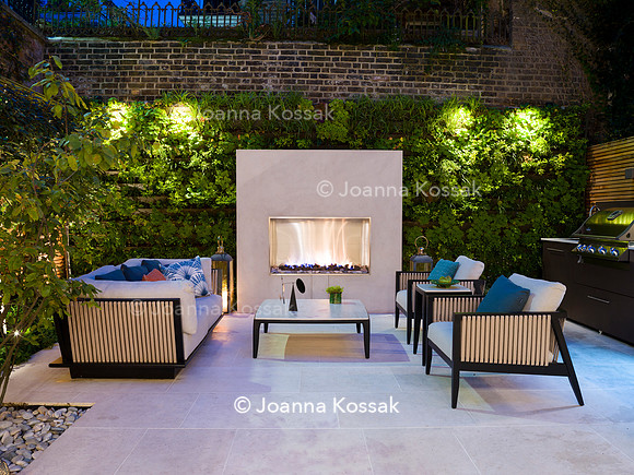 Vicarage Gardens, Designer Maitanne Hunt All Photos © Joanna Kossak