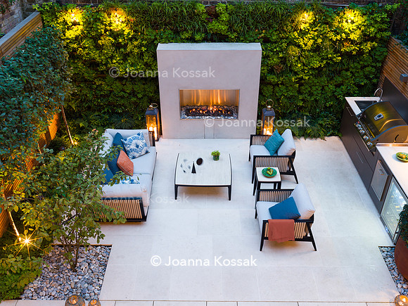 Vicarage Gardens, Designer Maitanne Hunt All Photos © Joanna Kossak