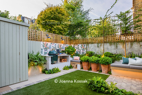 Hottam Rd garden. Designed by Harrington Potter/ Chris Harrington All Photos © Joanna Kossak