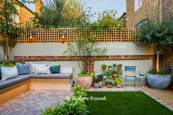 Hottam Rd garden. Designed by Harrington Potter/ Chris Harrington All Photos © Joanna Kossak
