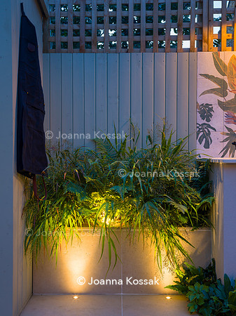 Hottam Rd garden. Designed by Harrington Potter/ Chris Harrington All Photos © Joanna Kossak