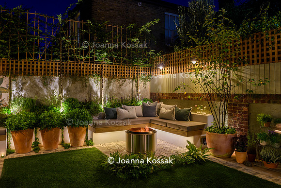 Hottam Rd garden. Designed by Harrington Potter/ Chris Harrington All Photos © Joanna Kossak