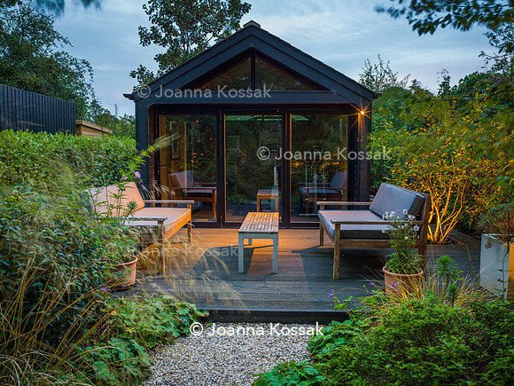 SW12, Designer: Shelley Hugh-Jones, All Photos © Joanna Kossak