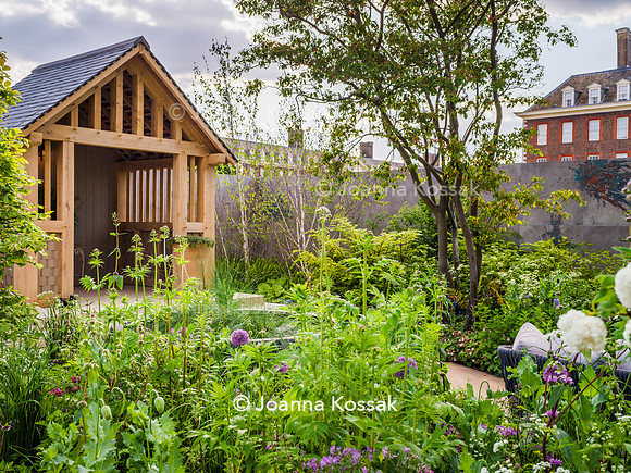 RBC Brewin Dolphin Garden, Desing by Paul Hervey-Brookes