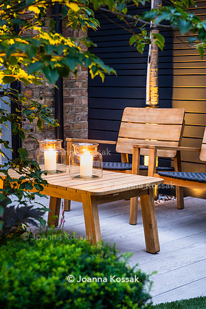 Wandsworth garden. Designed by Tony Woods/ Garden Club London, All Photos © Joanna Kossak