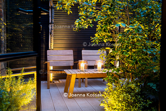 Wandsworth garden. Designed by Tony Woods/ Garden Club London, All Photos © Joanna Kossak