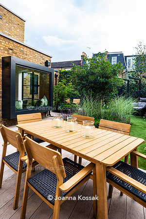 Wandsworth garden. Designed by Tony Woods/ Garden Club London, All Photos © Joanna Kossak