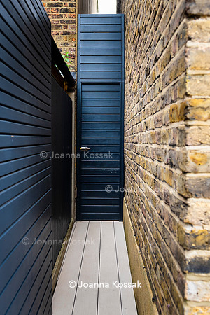 Wandsworth garden. Designed by Tony Woods/ Garden Club London, All Photos © Joanna Kossak