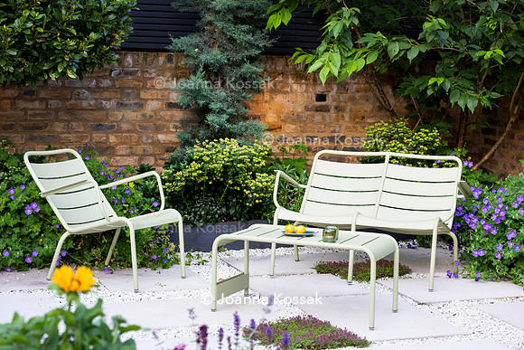 Kensal Garden. Designed by Maitanne Hunt. All Photos © Joanna Kossak