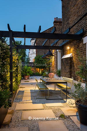 Kensal Garden. Designed by Maitanne Hunt. All Photos © Joanna Kossak