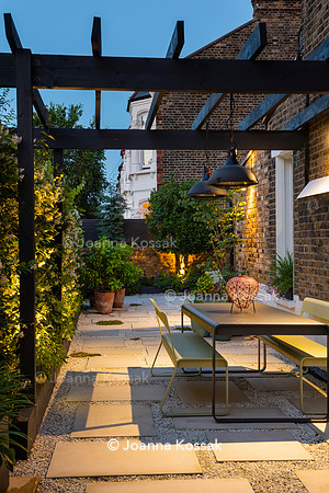 Kensal Garden. Designed by Maitanne Hunt. All Photos © Joanna Kossak