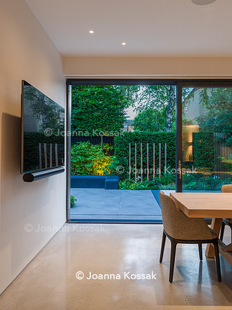 Edge Hill garden. Designer Tom Howard. All Photos © Joanna Kossak