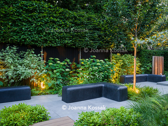 Edge Hill garden. Designer Tom Howard. All Photos © Joanna Kossak
