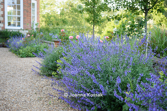 Old Vicarage, Designer Kate Smith, All Photos © Joanna Kossak