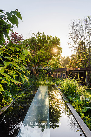 Designer Tony Woods, Qian Gao/ Garden Club London All photos ©Joanna Kossak
