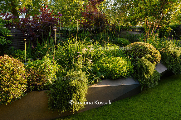 Designer Tony Woods, Qian Gao/ Garden Club London All photos ©Joanna Kossak