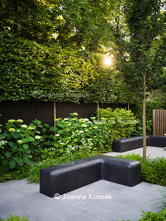 Edge Hill garden. Designer Tom Howard. All Photos © Joanna Kossak