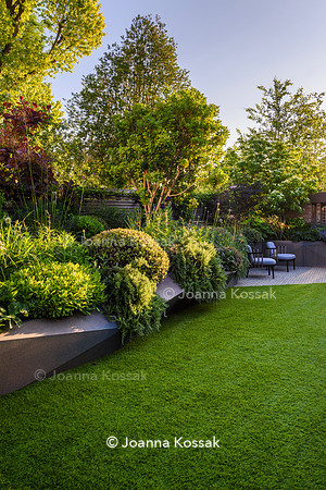 Designer Tony Woods, Qian Gao/ Garden Club London All photos ©Joanna Kossak