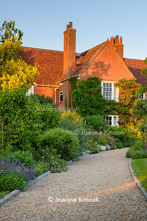 Old Vicarage, Designer Kate Smith, All Photos © Joanna Kossak