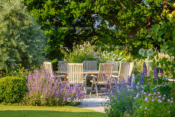 Old Vicarage, Designer Kate Smith, All Photos © Joanna Kossak