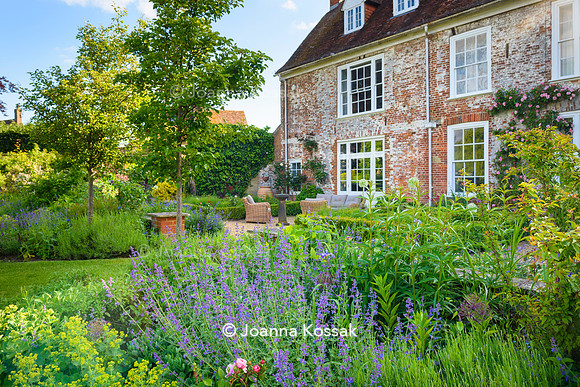 Old Vicarage, Designer Kate Smith, All Photos © Joanna Kossak